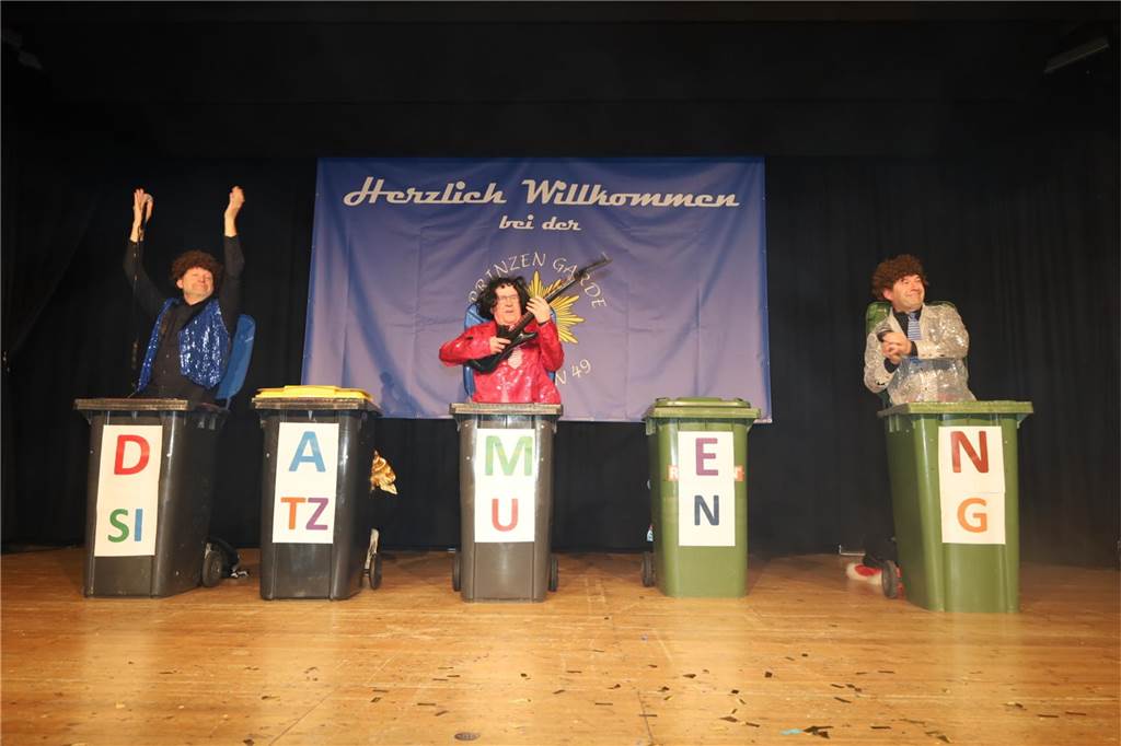 Beste Laune herrschte bei der Damensitzung in Olfen.
