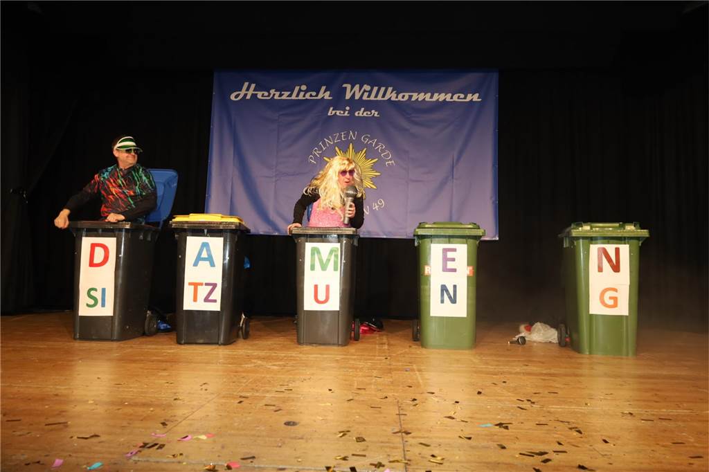 Beste Laune herrschte bei der Damensitzung in Olfen.