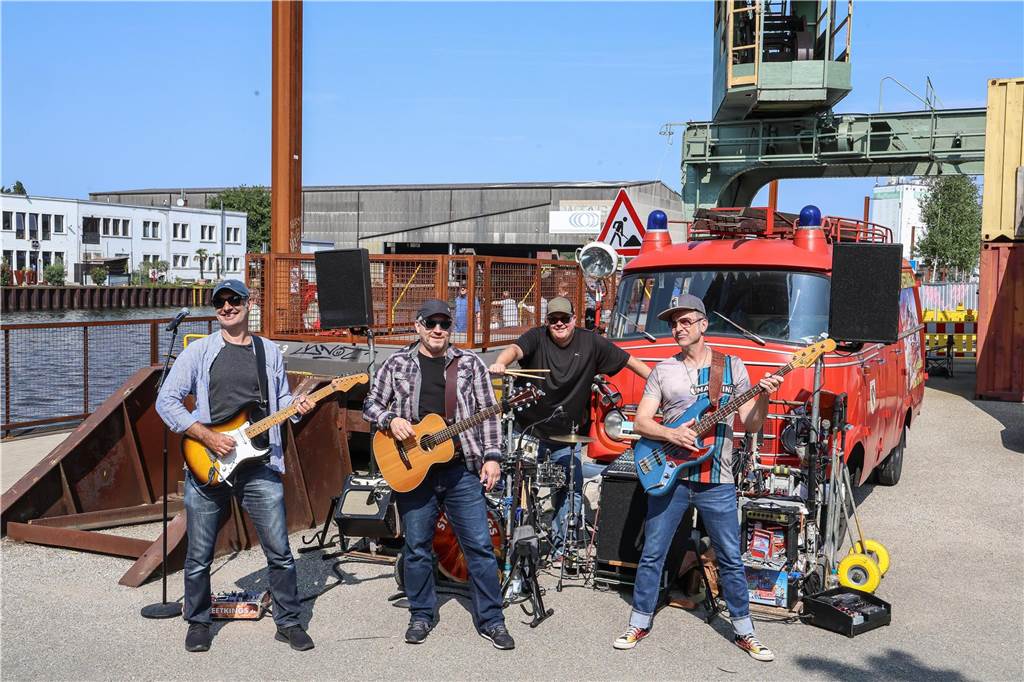 Beste Laune und bestes Wetter beim Hafenspaziergang am Samstag (31.8.).