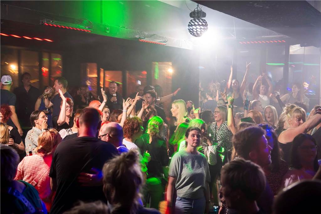 Beste Stimmung bei der großen Ü30-Party in der Stadtmühle mit dem DJ-Trio Marnedö.