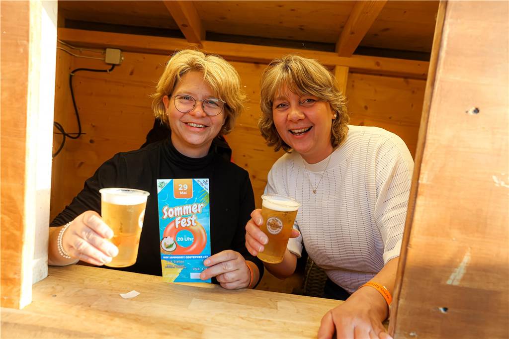 Beste Stimmung herrschte beim Sommerfest der Landjugend Kirchhellen am Abend vor Fronleichnam auf dem Hof Janinhoff.