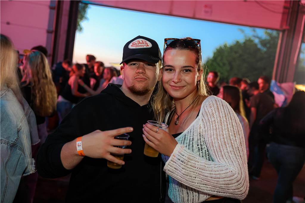 Beste Stimmung herrschte beim Sommerfest der Landjugend Kirchhellen am Abend vor Fronleichnam auf dem Hof Janinhoff.