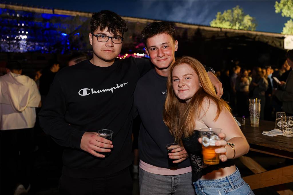 Beste Stimmung herrschte beim Sommerfest der Landjugend Kirchhellen am Abend vor Fronleichnam auf dem Hof Janinhoff.