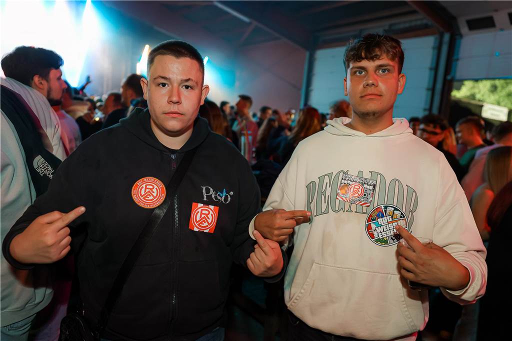 Beste Stimmung herrschte beim Sommerfest der Landjugend Kirchhellen am Abend vor Fronleichnam auf dem Hof Janinhoff.