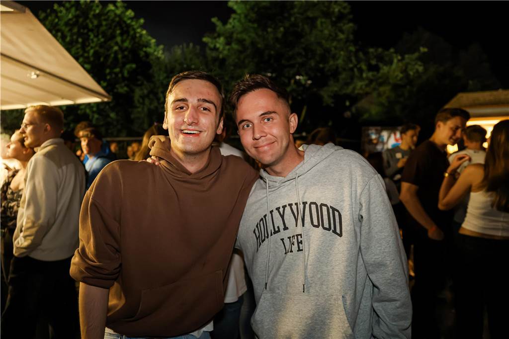 Beste Stimmung herrschte beim Sommerfest der Landjugend Kirchhellen am Abend vor Fronleichnam auf dem Hof Janinhoff.