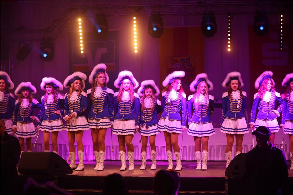 Beste Stimmung, Tänze, Party: Beim Großen Prinzenball am Sonntag (19. Februar) im Zelt an der Stadthalle ging es hoch her.