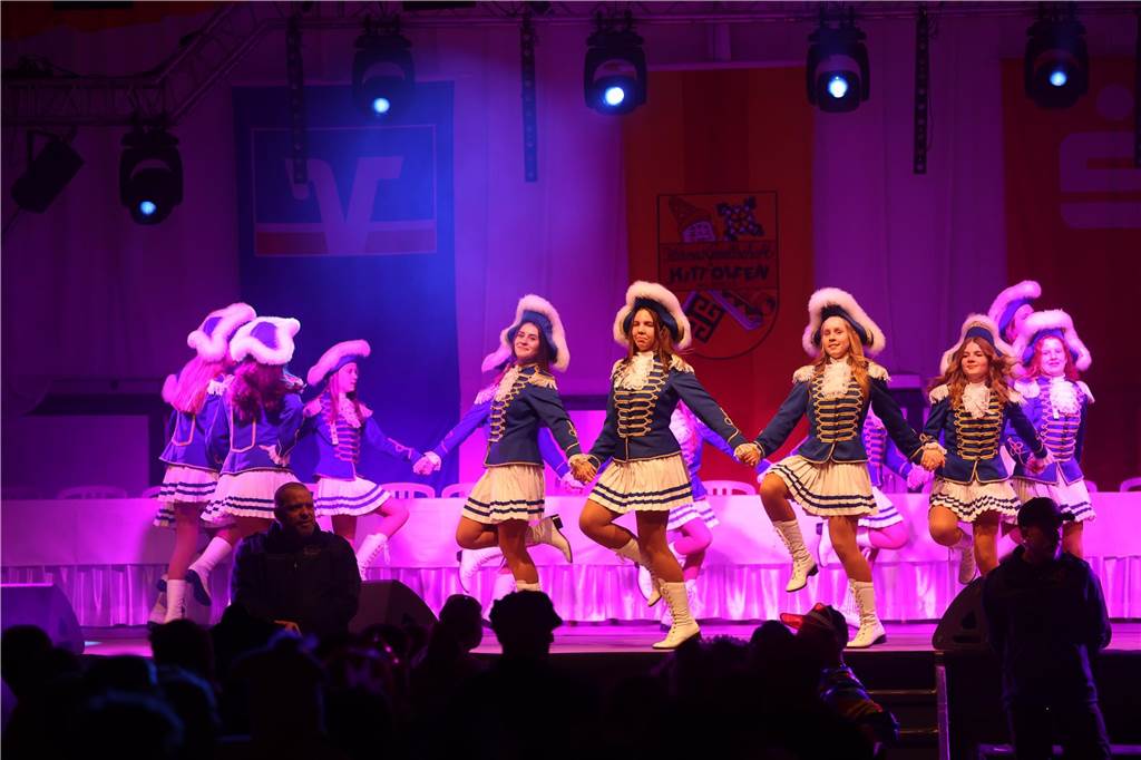 Beste Stimmung, Tänze, Party: Beim Großen Prinzenball am Sonntag (19. Februar) im Zelt an der Stadthalle ging es hoch her.