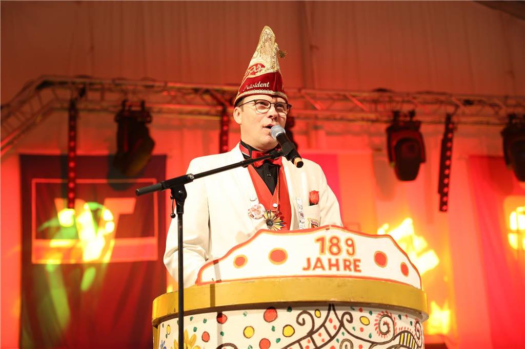 Beste Stimmung, Tänze, Party: Beim Großen Prinzenball am Sonntag (19. Februar) im Zelt an der Stadthalle ging es hoch her.