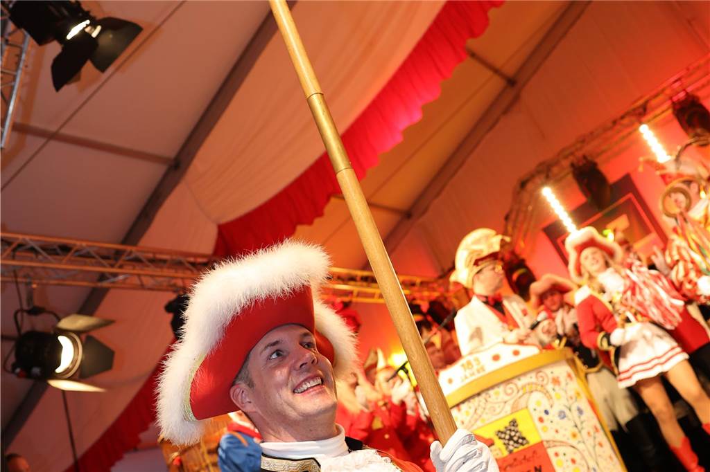 Beste Stimmung, Tänze, Party: Beim Großen Prinzenball am Sonntag (19. Februar) im Zelt an der Stadthalle ging es hoch her.