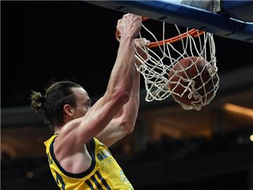 Bester ALBA-Schütze beim Sieg gegen Tübingen: Dennis Clifford. Foto: Maurizio Gambarini