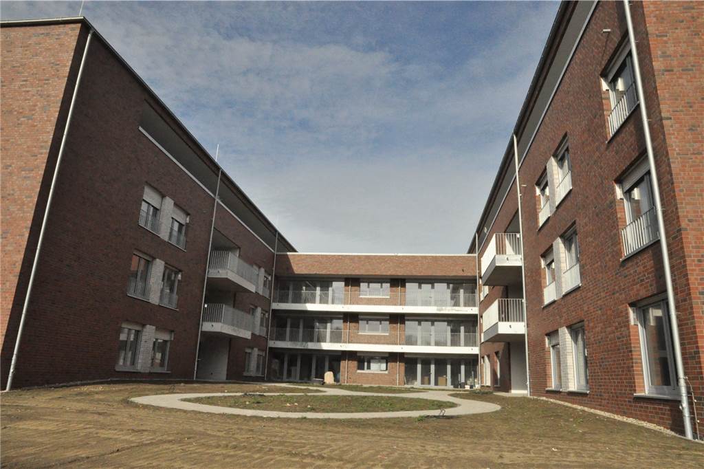 Viele Auflagen für Besuche von Angehörigen in Altenheimen in Lünen Besuche im neuen Caritas-Seniorenzentrum in der Mersch und im Caritas-Altenzentrum St. Norbert werden ausschließlich im Außenbereich stattfinden.