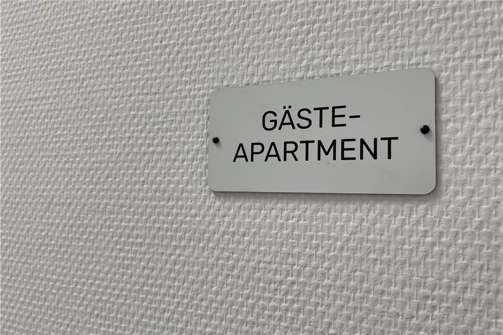 Besucher der Mieterschaft können die beiden Gäste-Apartments kostenlos nutzen. Einen Blick konnten wir nicht hineinwerfen, weil der Schlüssel fehlte.