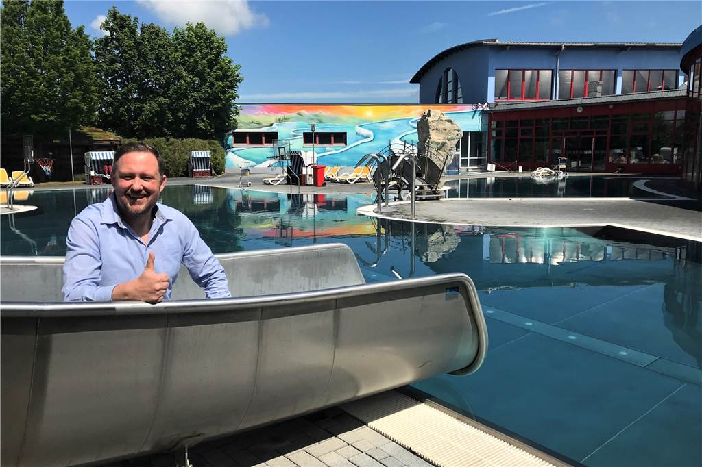 Betriebsleiter Christian Krause ist zufrieden mit dem Jahresstart im Atlantis und sagt, dass die 2G-plus-Regel von allen Besuchern gut angenommen wird.