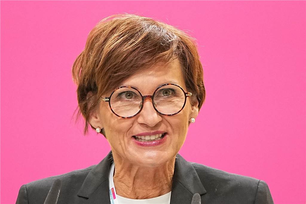 Bettina Stark-Watzinger