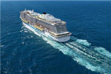 Bevor die „Aida Nova“ (hier noch in einer Computersimulation) im Dezember zu ihrer Jungfernfahrt zu den Kanarischen Inseln aufbricht, wird sie am 31. August in der Meyer Werft in Papenburg getauft. Foto: Aida Cruises
