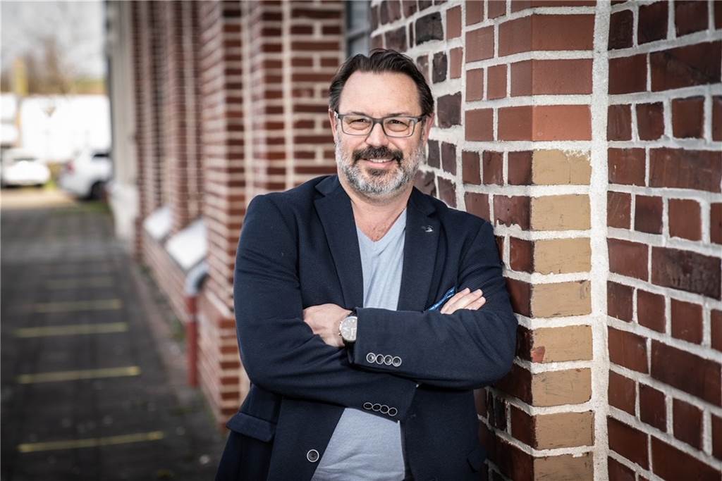 Dortmunder Spielplatz seit Jahren unbenutzbar - eine Lösung ist in Sicht Bezirksbürgermeister Werner Gollnick (CDU) berichtet von einem Projekt namens "Sportbewegter Sozialraum Scharnhorst-Ost"