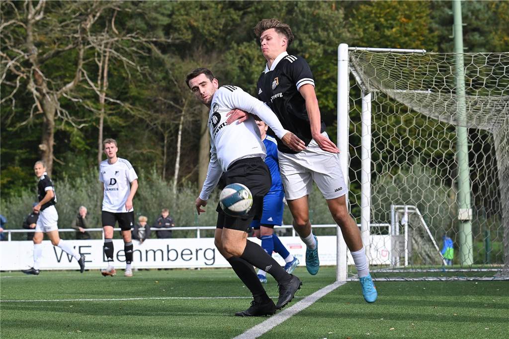 Bezirksliga 11, SV Lembeck - SW Holtwick 4:2 (3:1)