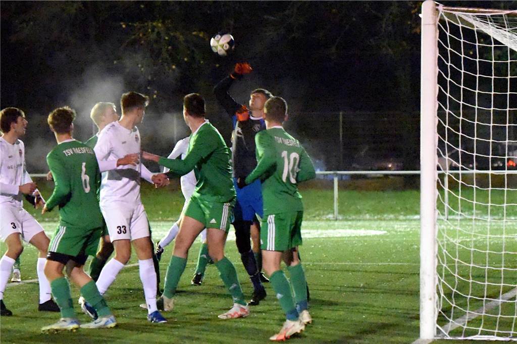 Bezirksliga 11, SV Lembeck - TSV Raesfeld 2:2 (0:1)