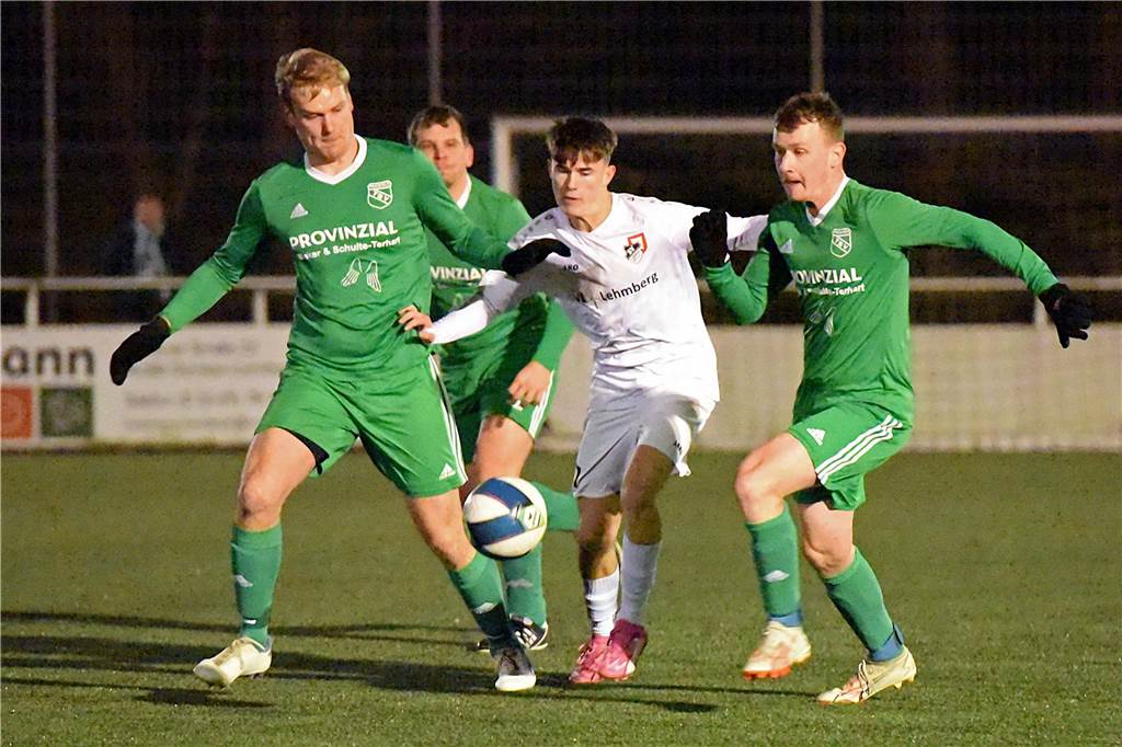 Bezirksliga 11, SV Lembeck - TSV Raesfeld 2:2 (0:1)