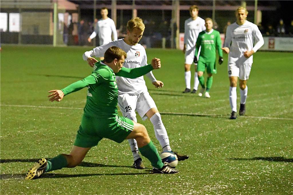 Bezirksliga 11, SV Lembeck - TSV Raesfeld 2:2 (0:1)