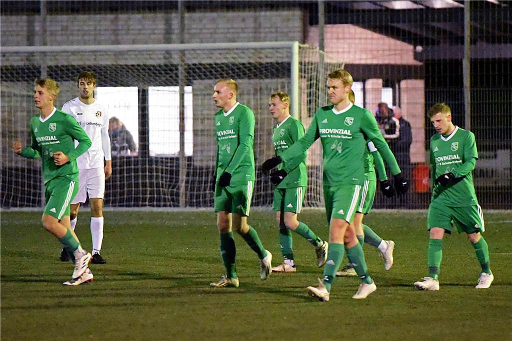 Bezirksliga 11, SV Lembeck - TSV Raesfeld 2:2 (0:1)