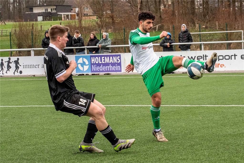 Bezirksliga 11, SV Lembeck - Vorwärts Epe 4:2 (3:1)