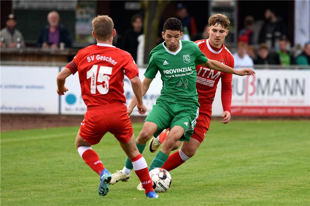 Bezirksliga 11, TSV Raesfeld - SV Gescher 4:1 (2:0)