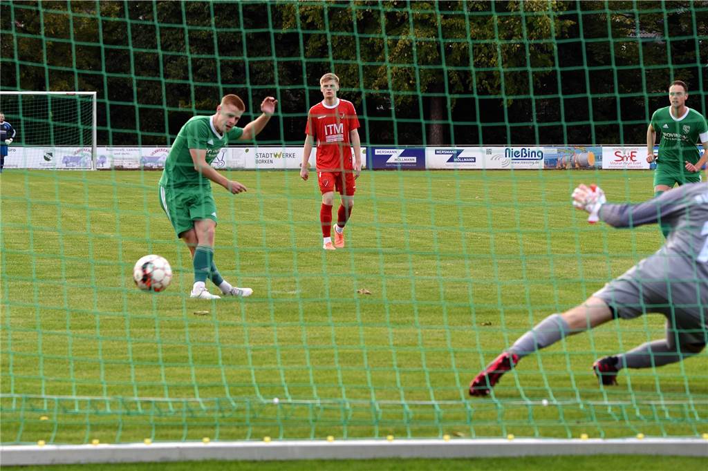 Bezirksliga 11, TSV Raesfeld - SV Gescher 4:1 (2:0)