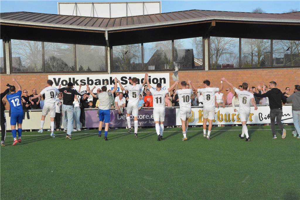 Bezirksliga 11, Viktoria Heiden - SV Lembeck 1:2 (0:1)