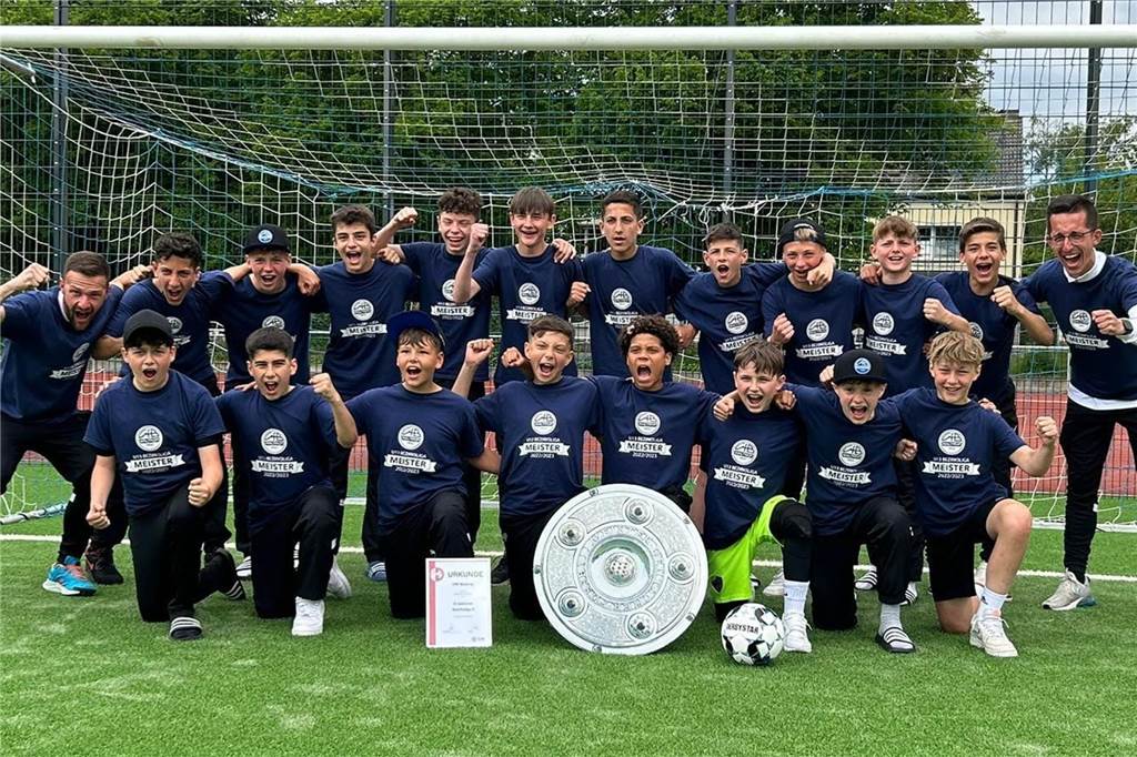 Bewerbung statt Leistungsdruck: FLVW ändert Zulassungsverfahren zur D-Junioren-Bezirksliga Bezirksliga-Meister wurden die D-Junioren des VfB Waltrop in der Saison 2022/23.