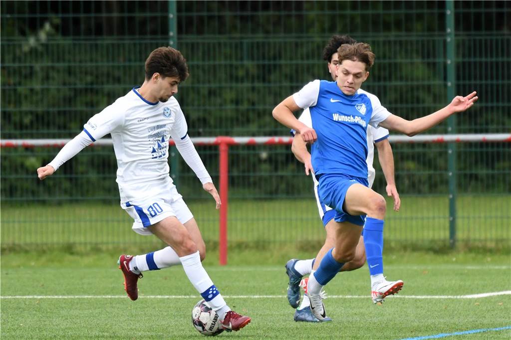 Bezirksliga-Schlusslicht FC Frohlinde kam im Castrop-Rauxeler Derby des zehnten Spieltages nach einem 0:1 zu einem 1:1 beim FC Castrop-Rauxel.