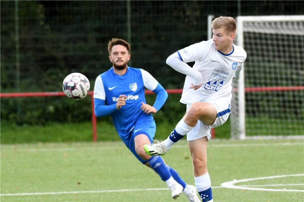 Bezirksliga-Schlusslicht FC Frohlinde kam im Castrop-Rauxeler Derby des zehnten Spieltages nach einem 0:1 zu einem 1:1 beim FC Castrop-Rauxel.