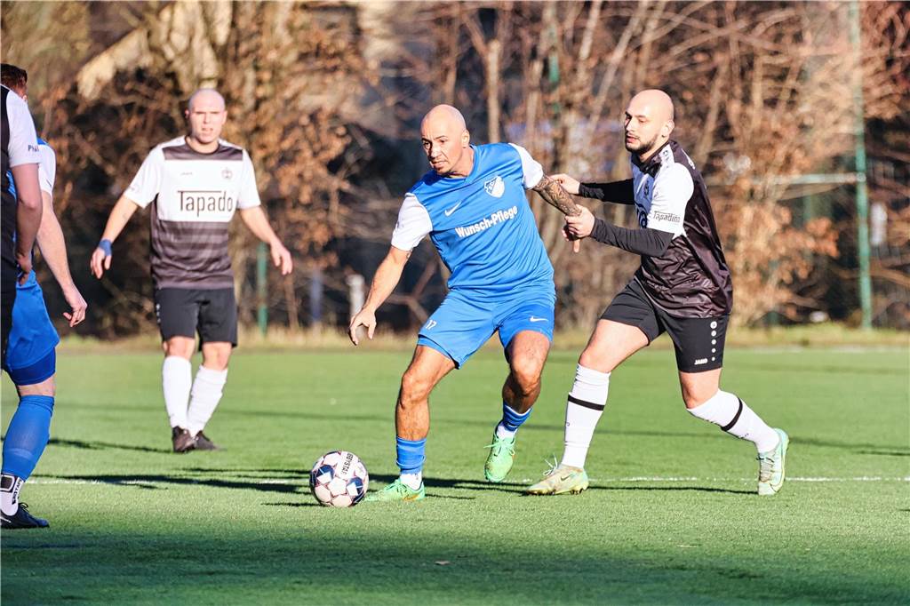 Bezirksliga-Schlusslicht FC Frohlinde kam im Testspiel gegen SW Röllinghausen aus der Recklinghäuser Kreisliga A zu einem deutlichen 5:1 (2:0)-Sieg.