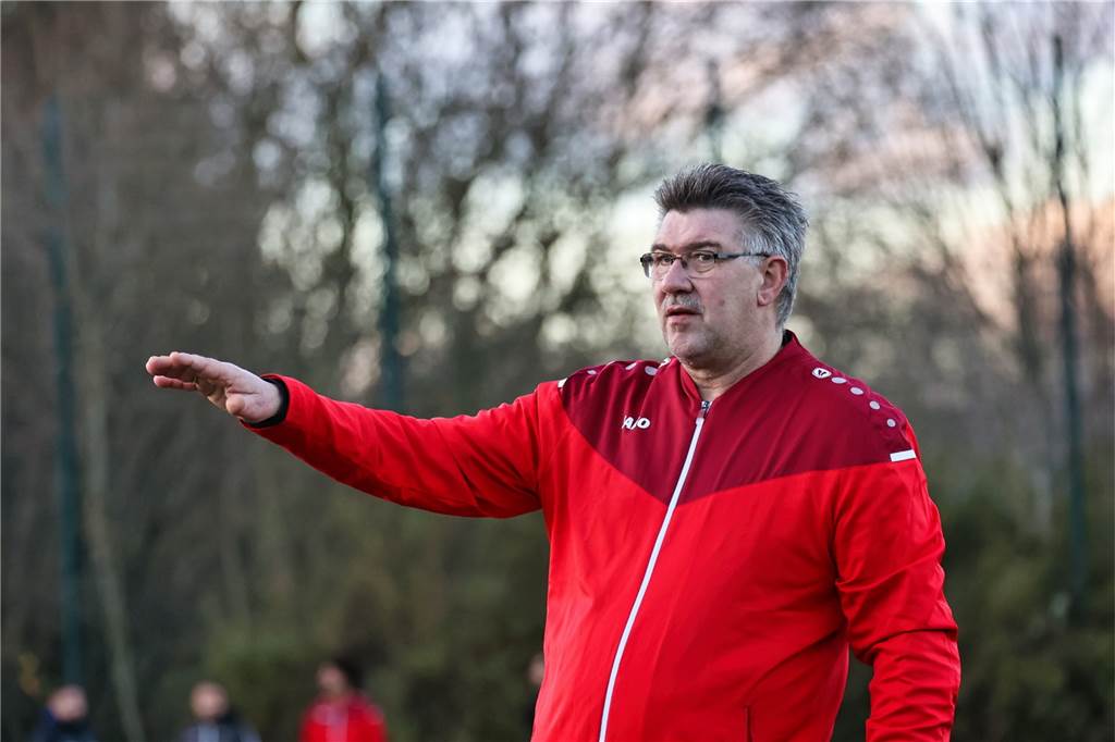 Bezirksligist Spvg Schwerin setzte sich im Testspiel-Derby gegen den SC Arminia Ickern mit 3:1 nach Toren von Nico Chrobok, Neuzugang Lukas Balassas sowie Dawid Lewandowski mit 3:1 (1:0) durch. Für Ickern traf Fabian Pöschl zum 1:2.