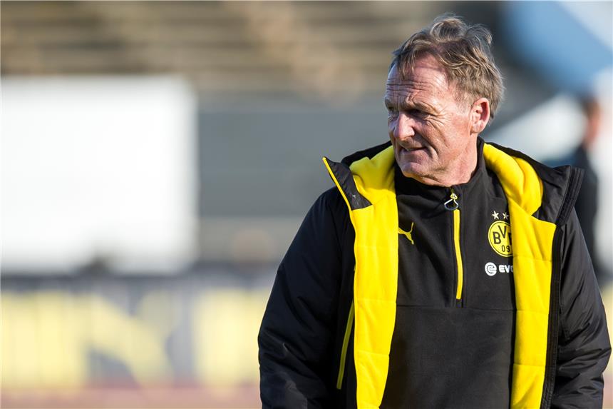 BVB-Geschäftsführer kündigt Kader-Justierung an BVB-Geschäftsführer kündigt Kader-Justierung an