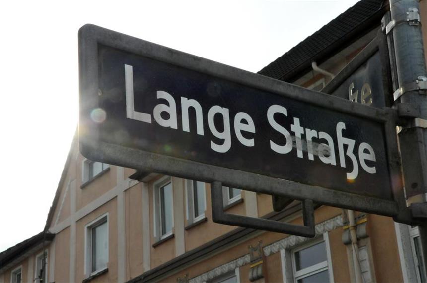 Die Lange Straße wird nicht für Autos geöffnet Die Lange Straße wird nicht für Autos geöffnet