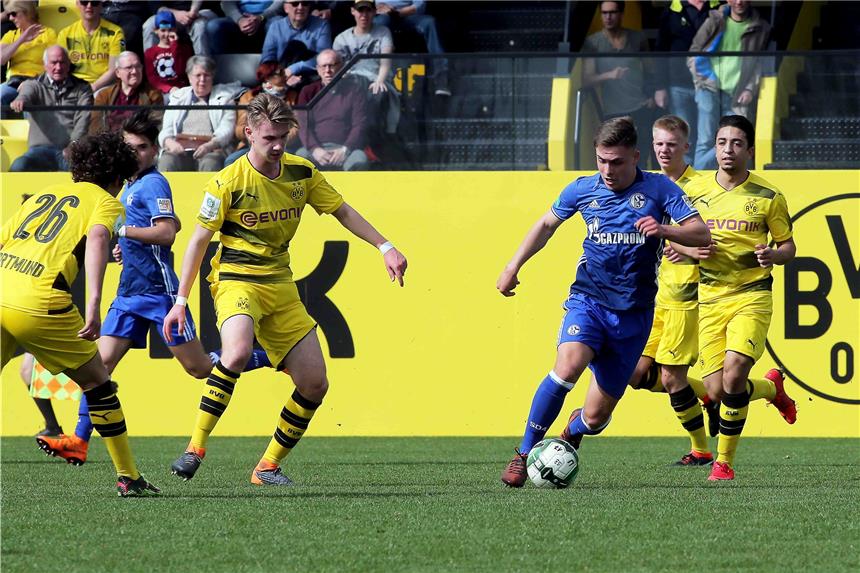 BVB lässt Chancen liegen - Sorgen um Wengerowski BVB lässt Chancen liegen - Sorgen um Wengerowski
