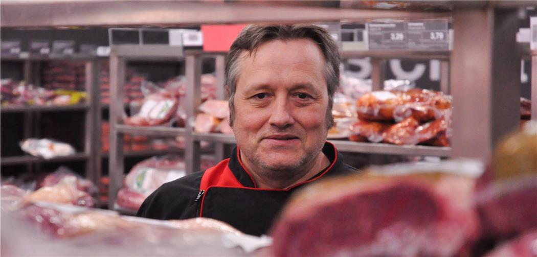Grillen braucht Zeit und Leidenschaft für das Fleisch Grillen braucht Zeit und Leidenschaft für das Fleisch