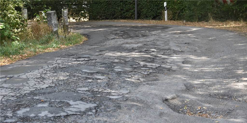 Soll die Schlagloch-Kurve gesperrt werden? Soll die Schlagloch-Kurve gesperrt werden?