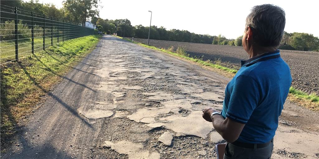 Warum die holprigste Straße der Stadt Castrop-Rauxel nicht saniert wird Warum die holprigste Straße der Stadt Castrop-Rauxel nicht saniert wird