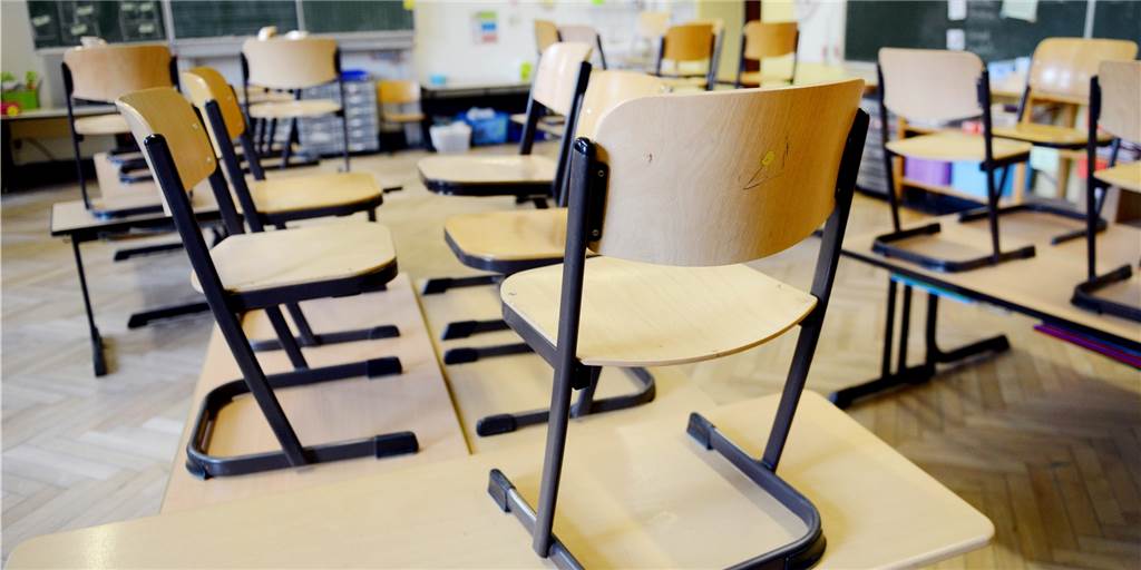 Stadt will Girokonten der Schulen künftig strenger kontrollieren