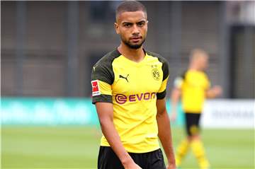 Jeremy Toljan auf dem Abstellgleis - wie lange wartet er auf seine Chance beim BVB?