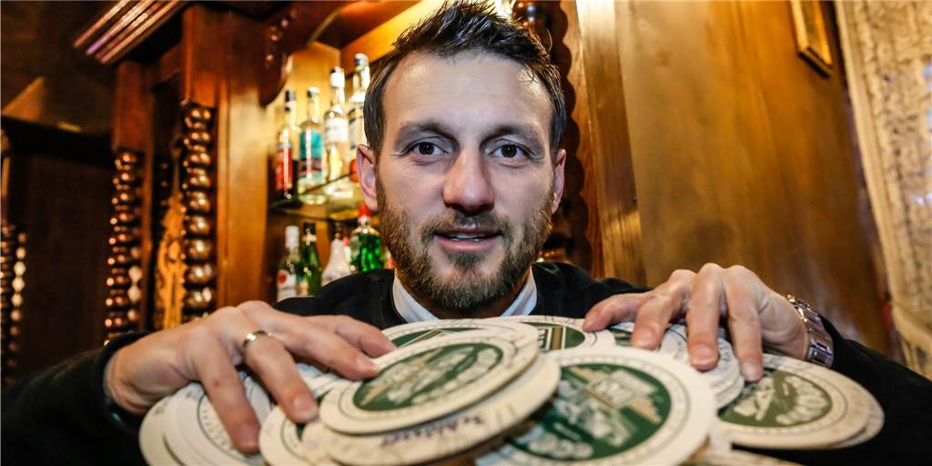 50 unbezahlte Deckel: Wie Wirt Dimitrios Kalpakidis Zechprellern das Handwerk legen will 50 unbezahlte Deckel: Wie Wirt Dimitrios Kalpakidis Zechprellern das Handwerk legen will
