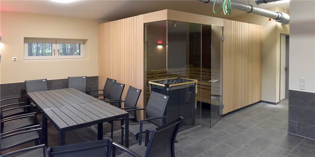 Kraftraum, Bar und Sauna - so sieht es aus im neuen Vereinsheim des SV Lünen Kraftraum, Bar und Sauna - so sieht es aus im neuen Vereinsheim des SV Lünen
