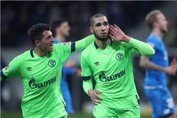 Schalke hinkt in der Bundesliga in vielen Bereichen hinterher