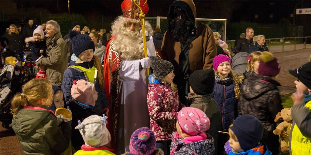 Unsere schönsten Fotos von den Nikolaus-Umzügen in Haltern