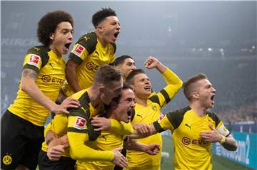 Der BVB geht den Weg unbeirrt weiter - Für Schalke geht‘s um Schadensbegrenzung