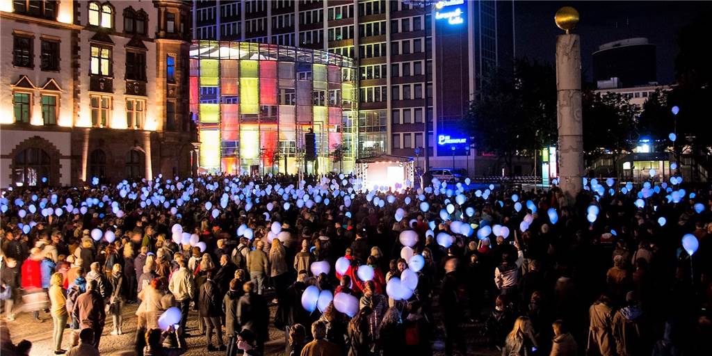 Mit Kultur, Wissenschaft und Feuerwerk hat die Museumsnacht ihre Volljährigkeit gefeiert