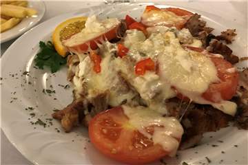 Typisch griechisch - das Papachristos am Schiffshebewerk Henrichenburg