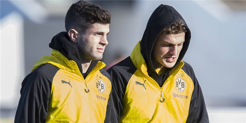 Pulisic und Bruun Larsen enttäuschen - Formschwache Flügel bereiten dem BVB Sorgen Pulisic und Bruun Larsen enttäuschen - Formschwache Flügel bereiten dem BVB Sorgen